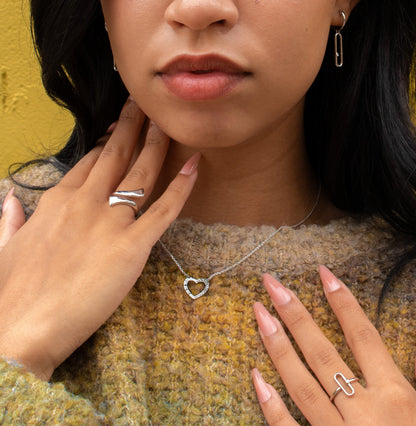 1/6cttw Diamond Heart Pendant in Sterling Silver with Chain